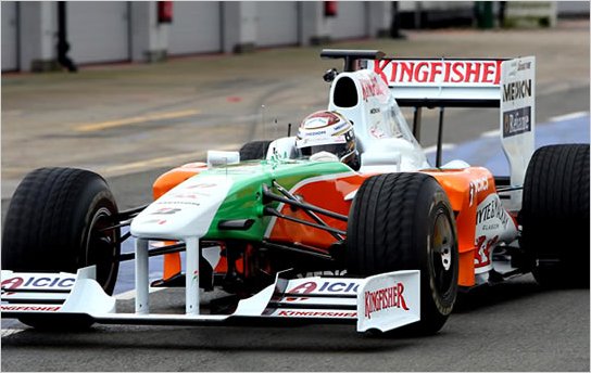 Sutil marca el ritmo y Hamilton se estrella en la primera sesi�n