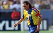 Alex Aguinaga se est destacando como un gran entrenador en Ecuador