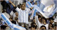 Termin� la angustia de Argentina y va al Mundial