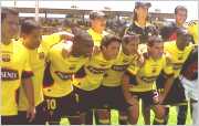 Barcelona de Ecuador ante Pe�arol de Uruguay en segunda fase