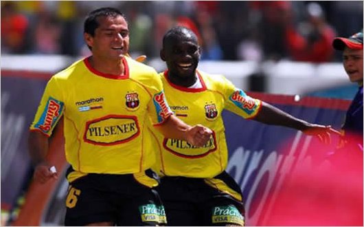 El Barcelona sigue de l�der en la Copa Credife 2010