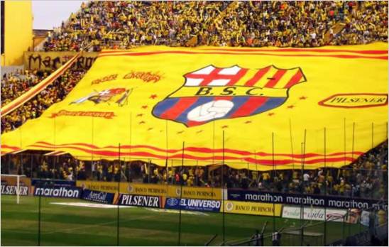 Narciso Mina cumple promesa y desata la fiesta amarilla