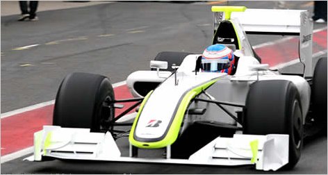 Pole de Rubens Barrichello ante su p�blico y Fernando Alonso sale en la d�cima posici�n