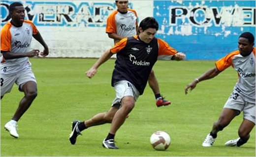 Bieler realiz� su primera pr�ctica en Racing y sue�a con 