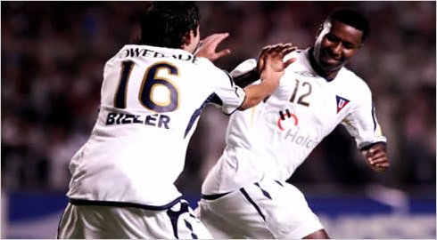 LDU a un paso de t�tulo en Copa Nissan, Flu espera milagro