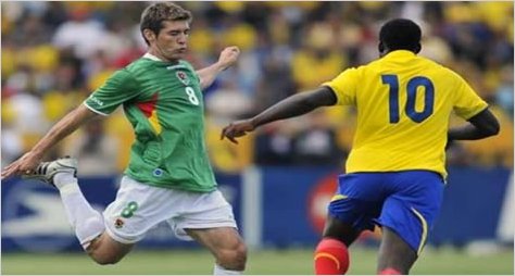 Bolivia espera a la Tri con cuatro cambios y un nuevo esquema