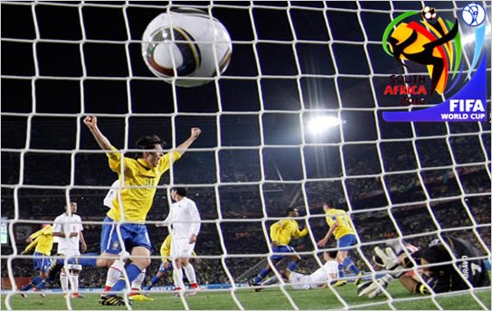 Brasil fue efectivo y supera a Chile por tres goles a cero y pasa a cuartos