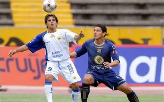 Cat�lica y Olmedo empataron con gradas vac�as