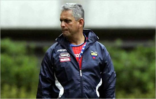 Ecuador convoc� a ocho 'for�neos' para amistoso con Portugal