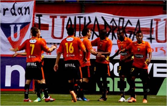 Deportivo Cuenca sorprendi� a Liga de Quito y se llev� tres puntos