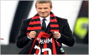 Beckham atrae multitudes en regreso AC Milan