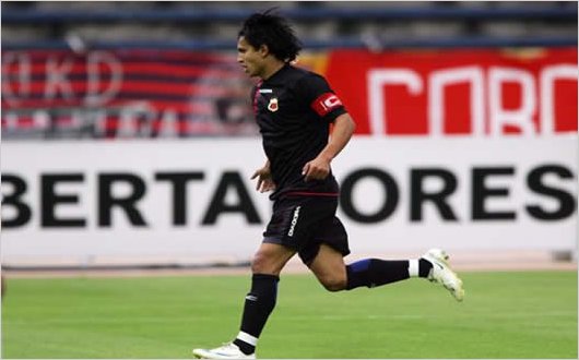 Deportivo Quito fue inhabilitado para jugar en Ecuador por deudas