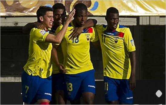 Ecuador derrot� a Costa Rica con goles de M�ndez y Su�rez