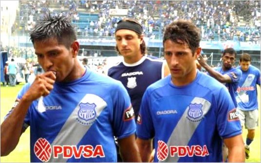 Cerro intentar� sorprender a Emelec, que esta listo para la victoria