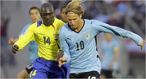 Forl�n:  'Jugar en Quito no es sencillo, pero tampoco es una excusa'