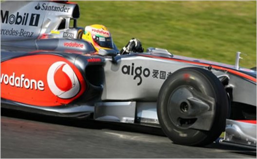 Hamilton firma el mejor crono en Jerez