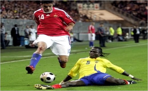 Isaac Mina es transferido a la Universidad Catolica de Chile