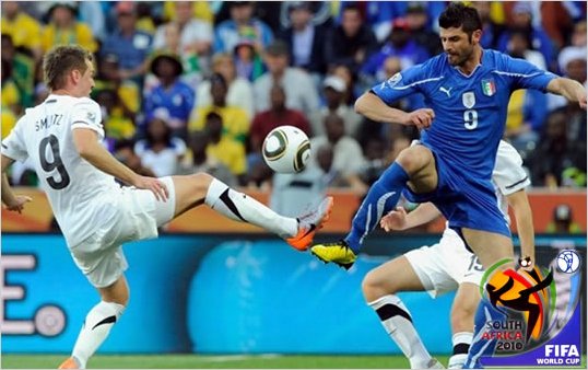 Nueva Zelanda hace historia al empatar con Italia 1 - 1