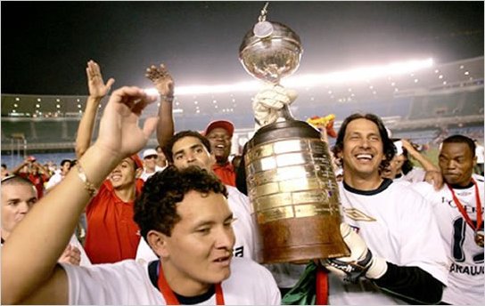 LDU-Q defini� n�mina de 18 jugadores para viajar a Jap�n