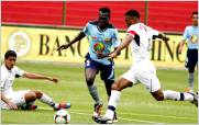 LDU de Quito  se tom� el Bellavista y venci� al Macar� por 2 a 0