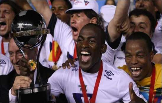 El partido de la Liga contra Newells en Quito ser� en horario nocturno