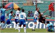 Macar� gan�, gust� y gole� mientras T�cnico empat� en Guayaquil
