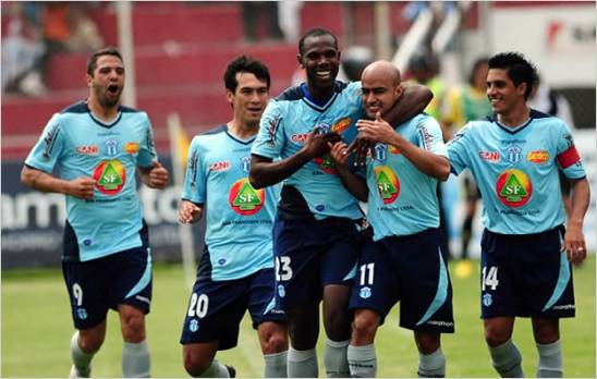 Macar� vence al Olmedo y sue�a con jugar la final