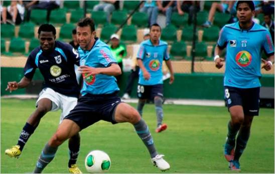 Macar� y U. Cat�lica dividieron honores en el Bellavista