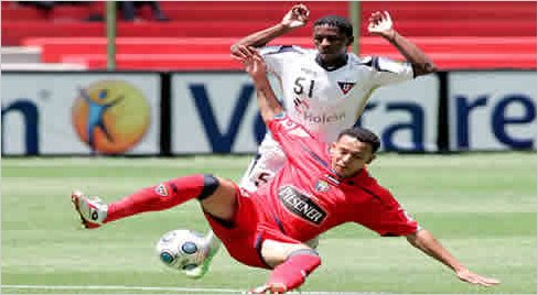 LDU-Q pierde a Miller Bola�os para las final�simas