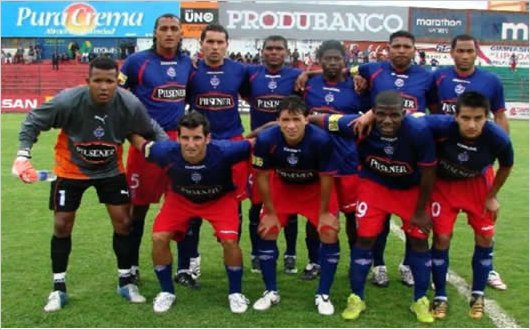 Olmedo y Macar� dividieron honores en Riobamba