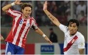 Con un inspirado Guerrero, el equipo peruano la gan� 2-0 a Paraguay