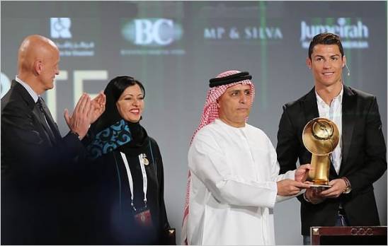 Es Cristiano el mejor jugador de 2013, recibe el Globe Soccer