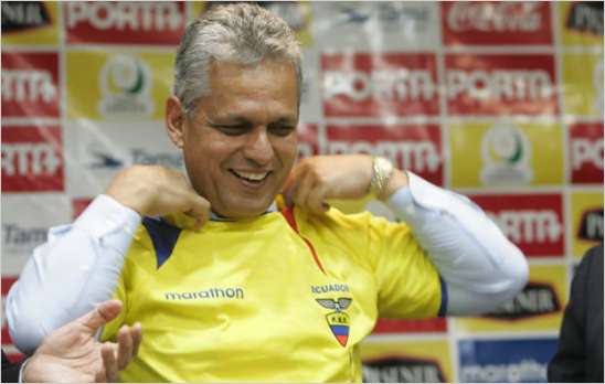Contentos en Ecuador con Reinaldo Rueda por triunfo ante Venezuela