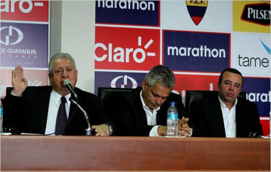 Reinaldo Rueda rompiÃ³ en llanto por la muerte de Christian BenÃ­tez