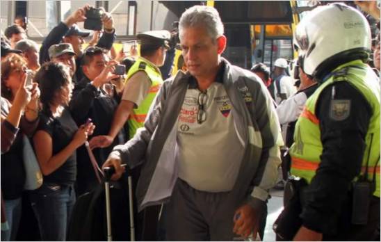 Ecuador busca sumar ante una Colombia bien posicionada