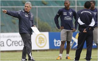 DT Rueda revel� n�mina de Ecuador para choques contra Argentina y Colombia