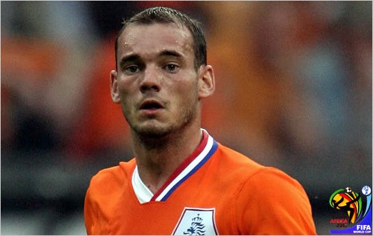 Sneijder opina que Maradona y Dunga son idiotas