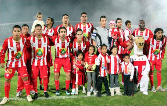 Los albi-rojos se llevaron el cl�sico ambate�o por dos goles a uno