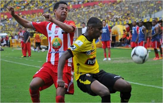 T�cnico Universitario logr� tres puntos ante Barcelona en el Monumental