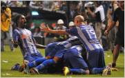 Emelec venci� a T�cnico Universitario y prolonga definici�n del campeonato