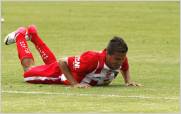 T�cnico Universitario se impone a Liga de Loja por 3 goles a 0