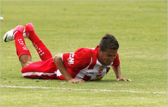 T�cnico Universitario se impone a Liga de Loja por 3 goles a 0