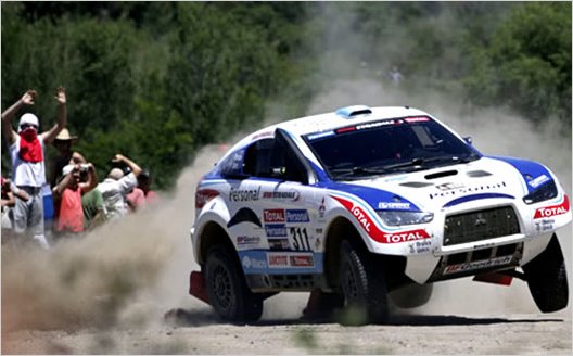 Terranova vuelve a ser protagonista en el Dakar