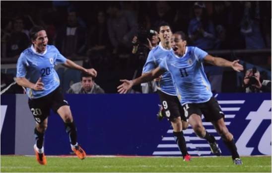 Uruguay le gan� a M�xico y ahora es rival de Argentina en cuartos (Video)