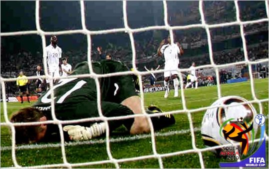 Inglaterra y Estados Unidos se dividen honores en Sudafrica