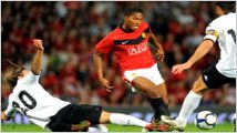 Manchester avanza en la Champions con Antonio Valencia