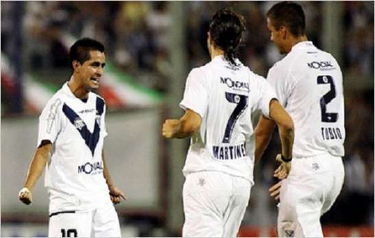 El equipo argentino V�lez golea al rey de copas Liga de Quito