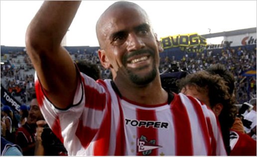 Juan Sebasti�n Ver�n fue elegido el mejor jugador de Am�rica en el 2009