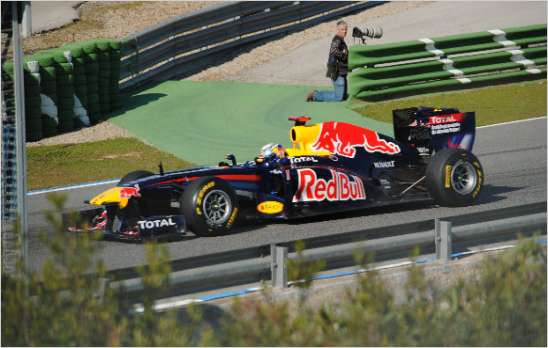 Alonso tercero en el GP de Turqu�a que gan� Vettel por delante de Webber