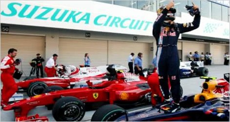 Vettel gana en Jap�n, sigue luchando por t�tulo